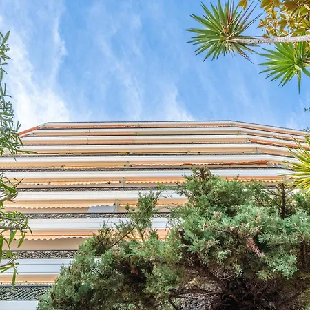 La Casa Azzura * نيس